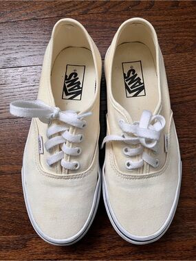 Vans Low-Top Canvas Sneakers